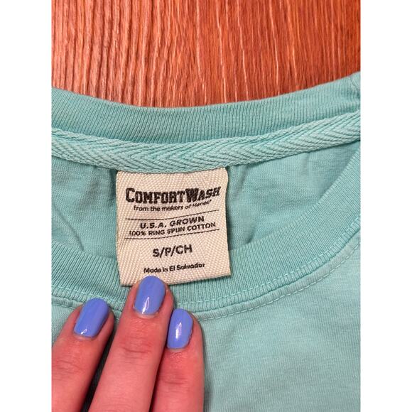 EUC! Shelly Cove Short Sleeve graphic T-Shirt - Small - Blue - Picture 2 of 3